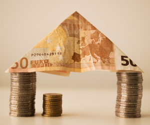De Iure News – Il Decreto Salva Casa è diventato Legge